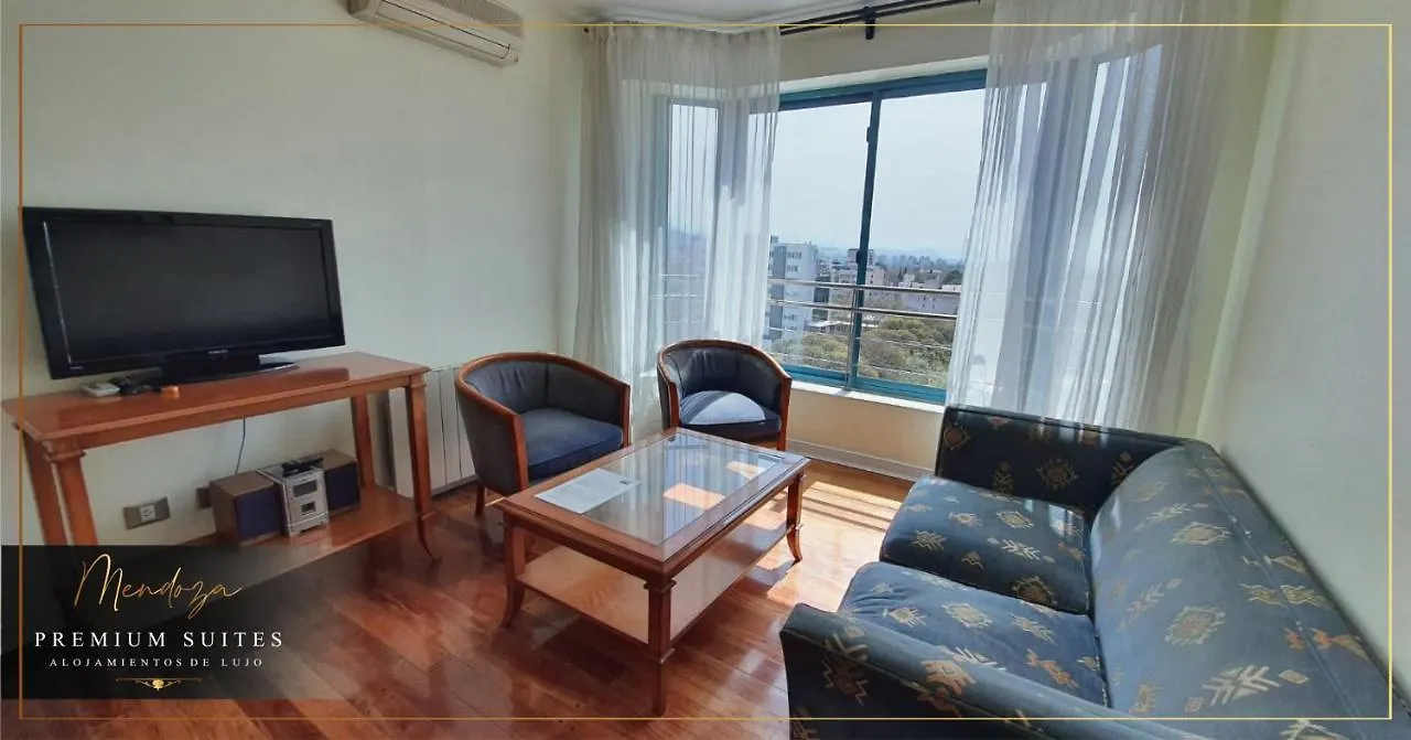 Mendoza Premium Suites - Dpto De Lujo Piso 10 - Vista A La Montana! 0*,  Argentina